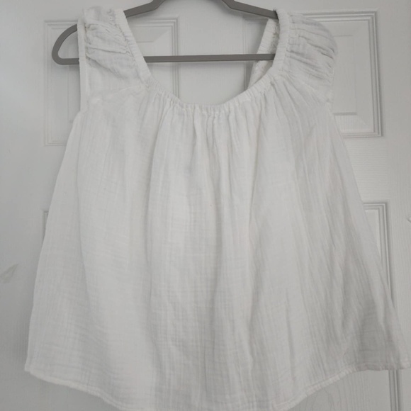 White sleeveless bow tie back top - Picture 1 of 2